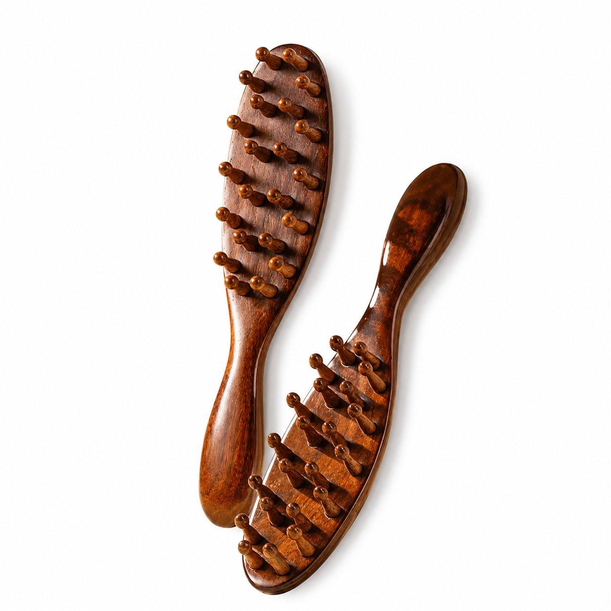Brosse-peigne OSMOSE en bois, picots arrondis.